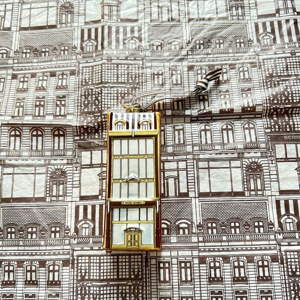 Henri Bendel 5th Ave Store Glass Ornament - HTF
